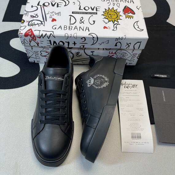 https://arvionstyle.vuta.site/pr/dolce-gabbana-portofino-sneaker-black