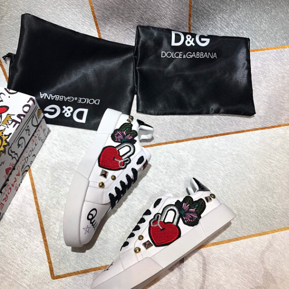 https://arvionstyle.vuta.site/pr/portofino-sneakers-dolce-gabbana-queen-heart-white-7333