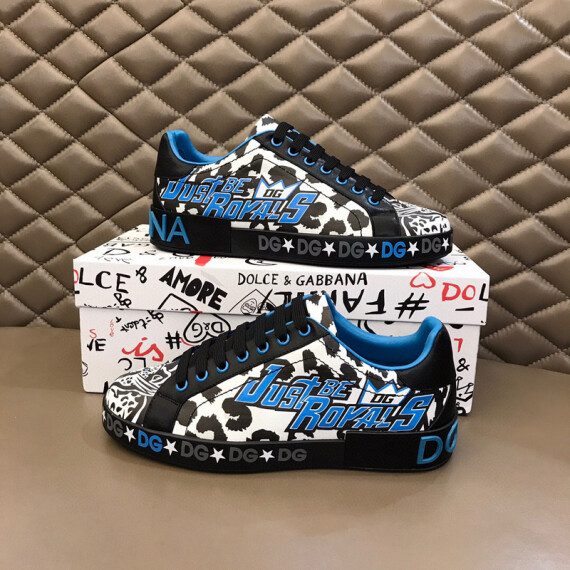 https://arvionstyle.vuta.site/pr/portofino-sneakers-black-blue-panther