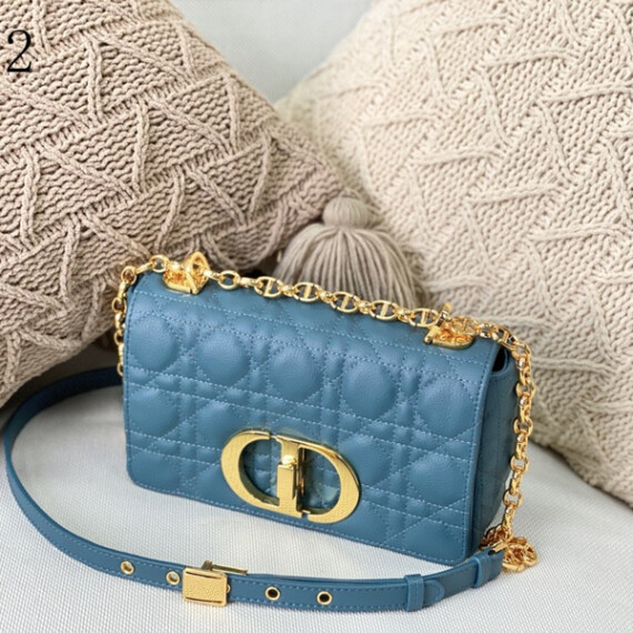 https://arvionstyle.vuta.site/pr/dior-blue-yd1268-m9241-20-x12-x7-cm