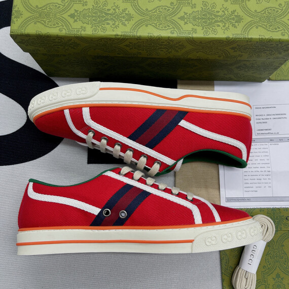 https://arvionstyle.vuta.site/pr/gts-gucci-tennis-1977-sneaker-red-431942-a38g0-082