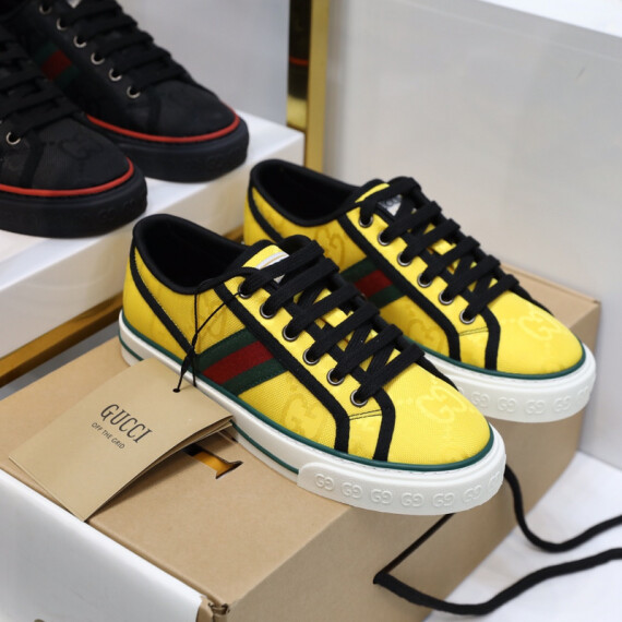 https://arvionstyle.vuta.site/pr/gts-gucci-tennis-1977-sneaker-white-60611099w90