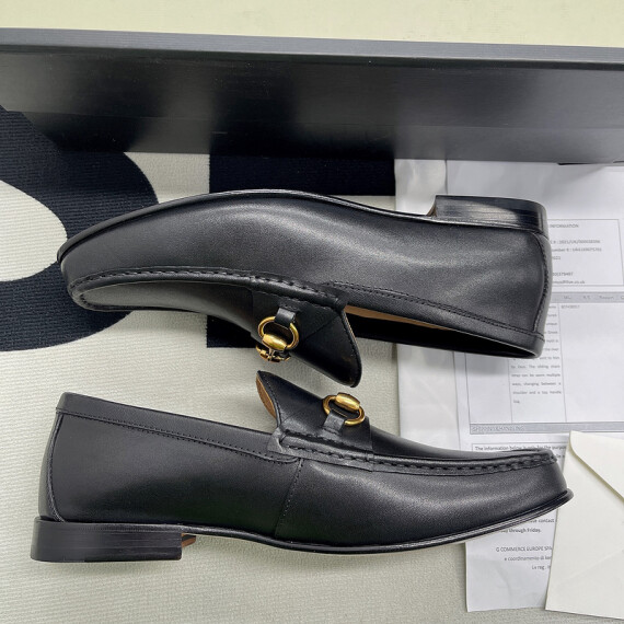 https://arvionstyle.vuta.site/pr/man-dress-shoes-gucci-1953-horsebit-leather-loafer-black-leather-307929-blm00-1000
