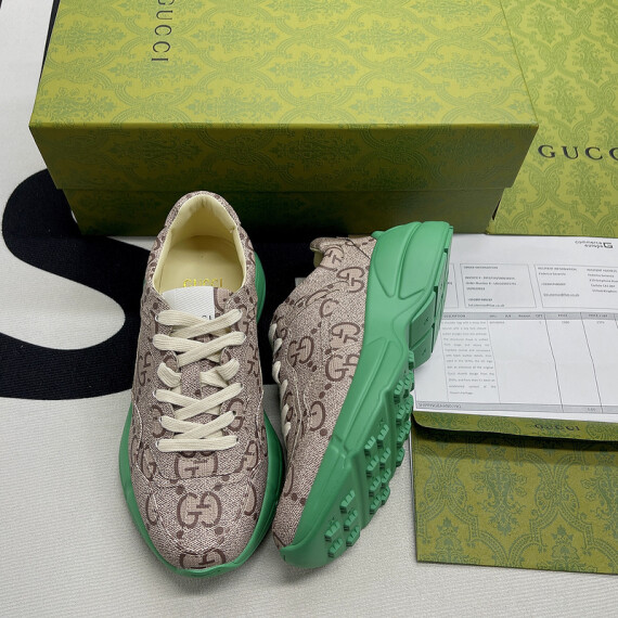 https://arvionstyle.vuta.site/pr/gucci-100-rhyton-sneaker