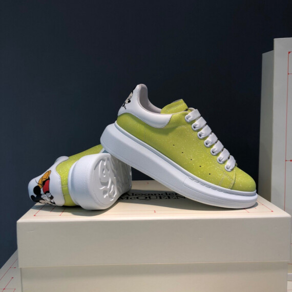 https://arvionstyle.vuta.site/pr/oversized-sneaker-white-yellow-mickey