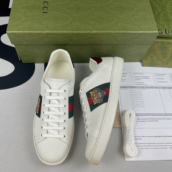 https://arvionstyle.vuta.site/pr/gucci-ace-embroidered-tiger