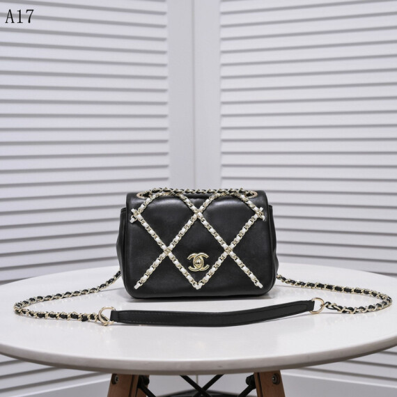 https://arvionstyle.vuta.site/pr/chanel-black