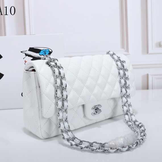 https://arvionstyle.vuta.site/pr/chanel-classic-flap-bag-white