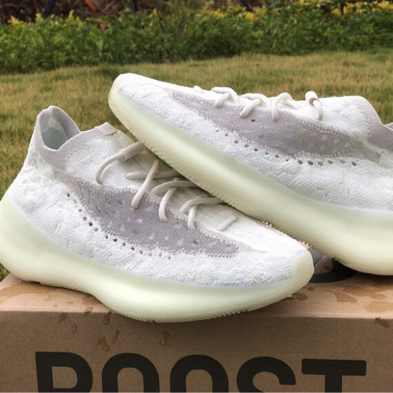 https://arvionstyle.vuta.site/pr/adidas-yeezy-boost-380-calcite-glow
