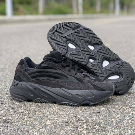 https://arvionstyle.vuta.site/pr/adidas-yeezy-boost-700-v2-vanta