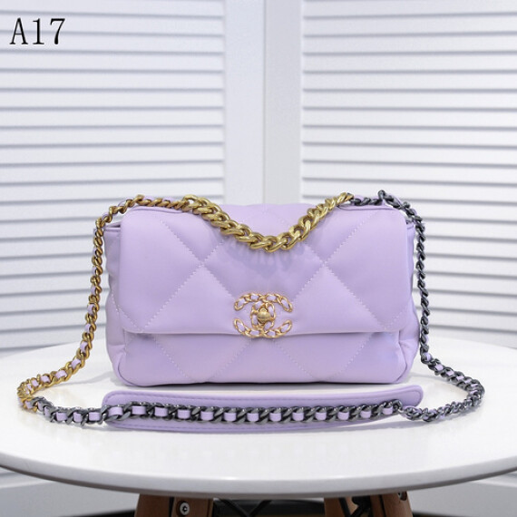 https://arvionstyle.vuta.site/pr/chanel-classic-flap-lambskin-jumbo-purple