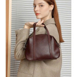 Gina Vintage Baguette Bag